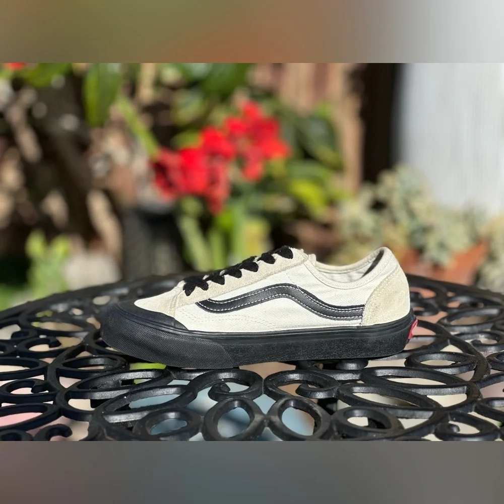 Vans —